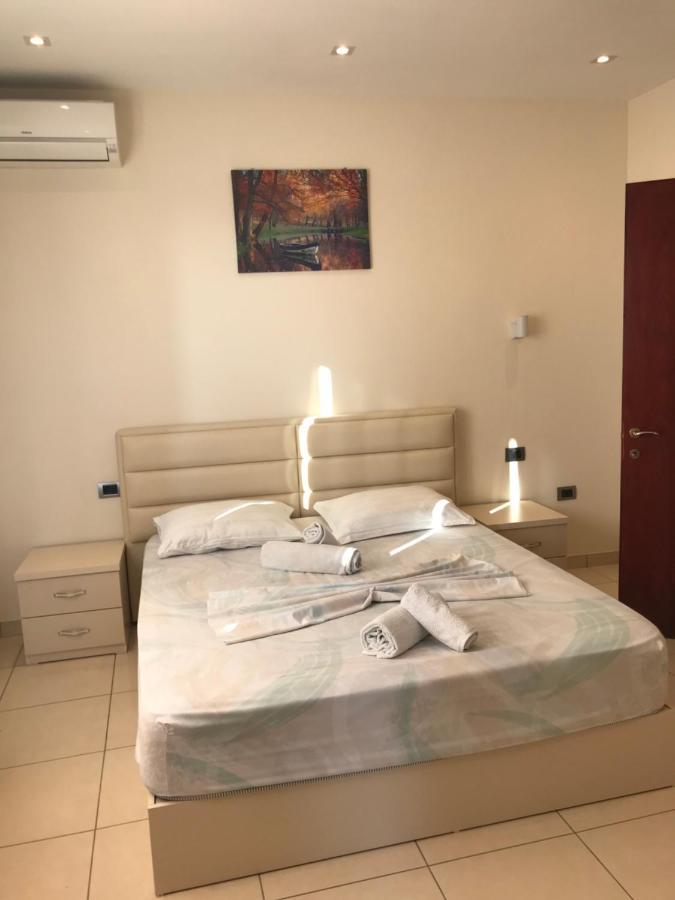 Hotel Sarda Deja's Ford Ngoại thất bức ảnh