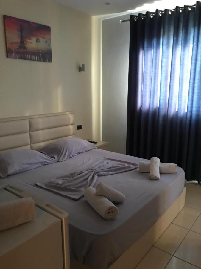 Hotel Sarda Deja's Ford Ngoại thất bức ảnh