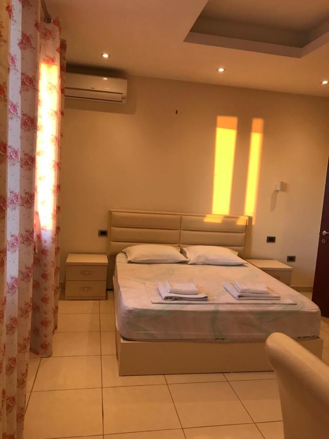 Hotel Sarda Deja's Ford Ngoại thất bức ảnh